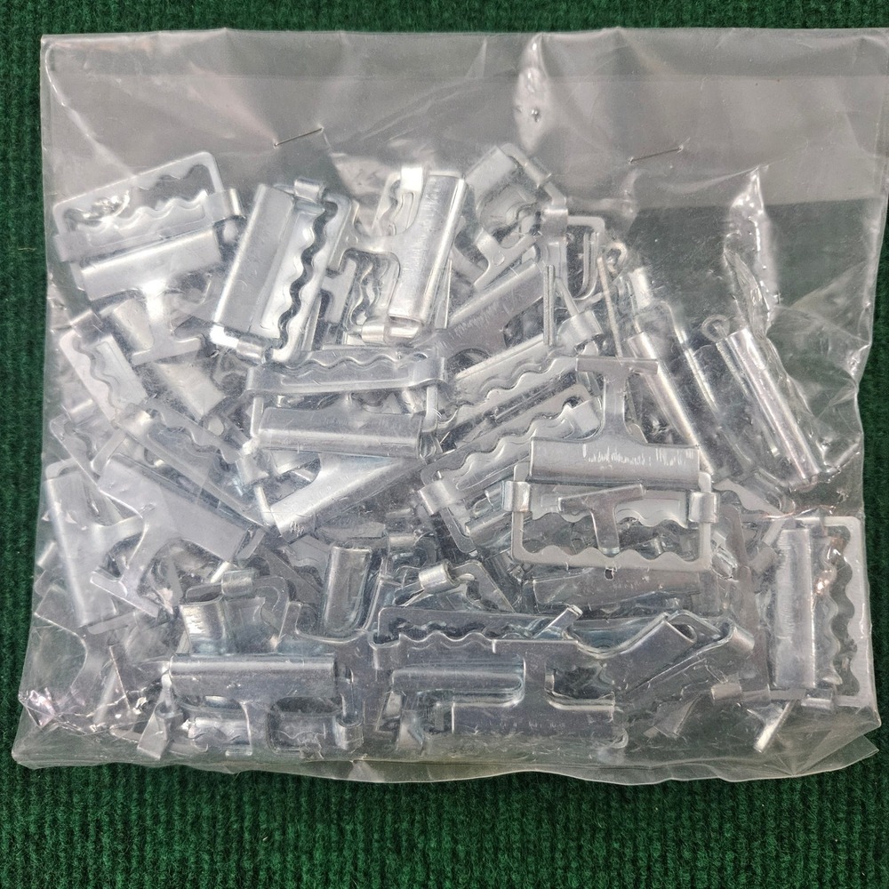 Bag of 50 Metal Swivel Clasps